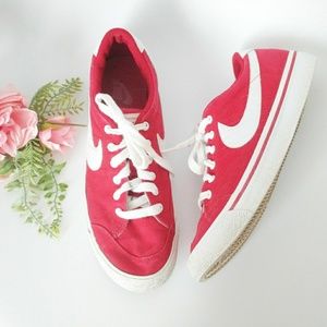 nike red canvas shoes